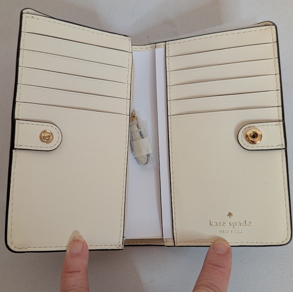 Kate Spade NYC New York City Taxi Cab Big Apple Medium Wallet Bifold NWT - Picture 6 of 9